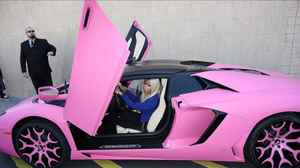 Nicki Minaj - Lamborghini Aventador